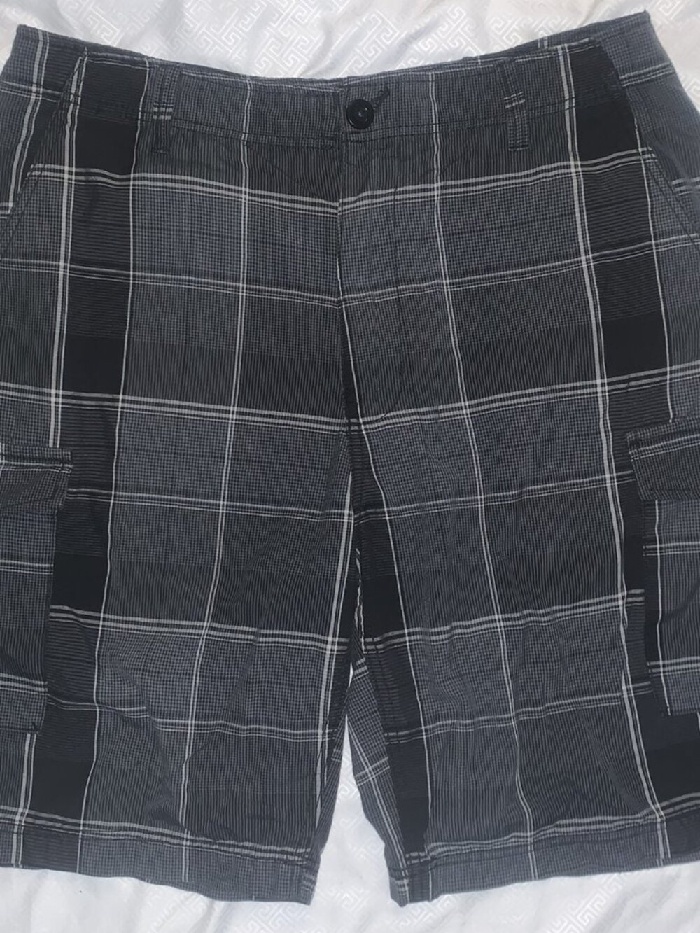 CSG Cargo Men's 38 Shorts - Grey / Black Stripes, 7 pockets, Excellent Condition